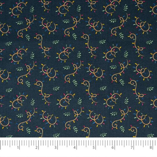 SINGER Christmas Nutcracker Cotton Fabric Fat Quarter Bundle